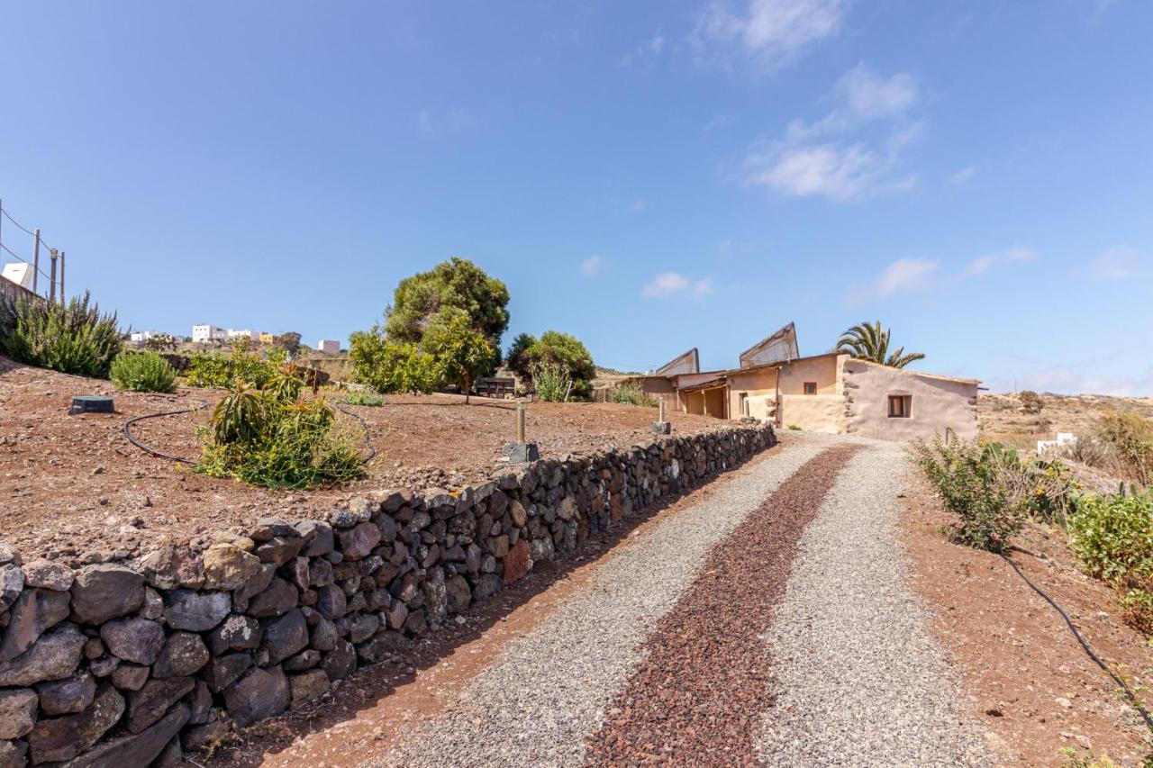 Flatguest Charming House + Pool + Terrace + Views Villa Santa Maria de Guia de Gran Canaria Kültér fotó