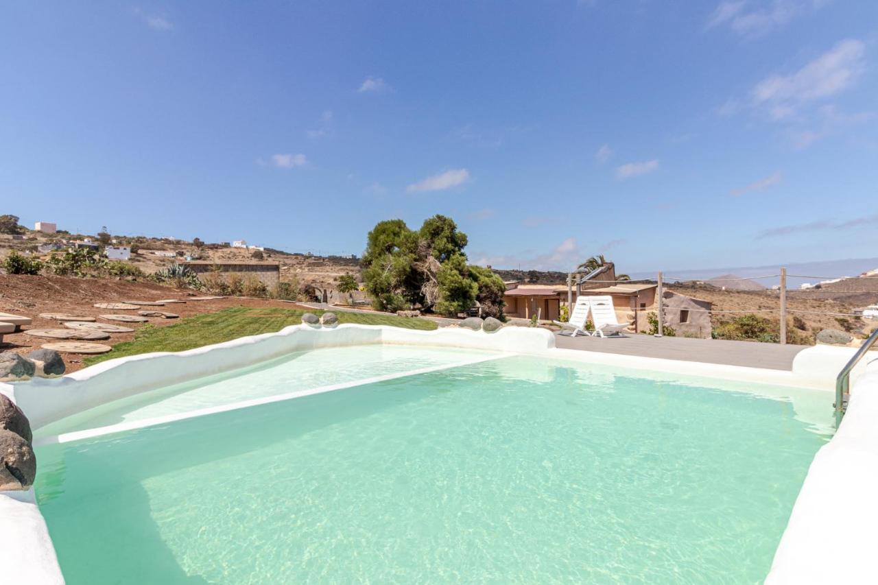 Flatguest Charming House + Pool + Terrace + Views Villa Santa Maria de Guia de Gran Canaria Kültér fotó